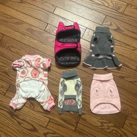 Stylish Pet Apparel Set - Pink, Gray, and Multicolor - Picture 2 of 7